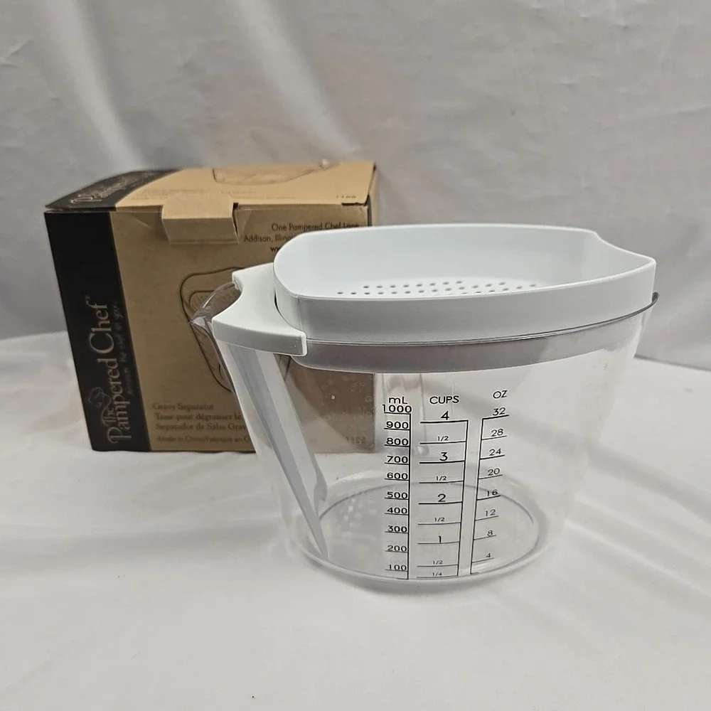 THE PAMPERED CHEF GRAVY SEPARATOR 4‎ CUP HANDLE In Box